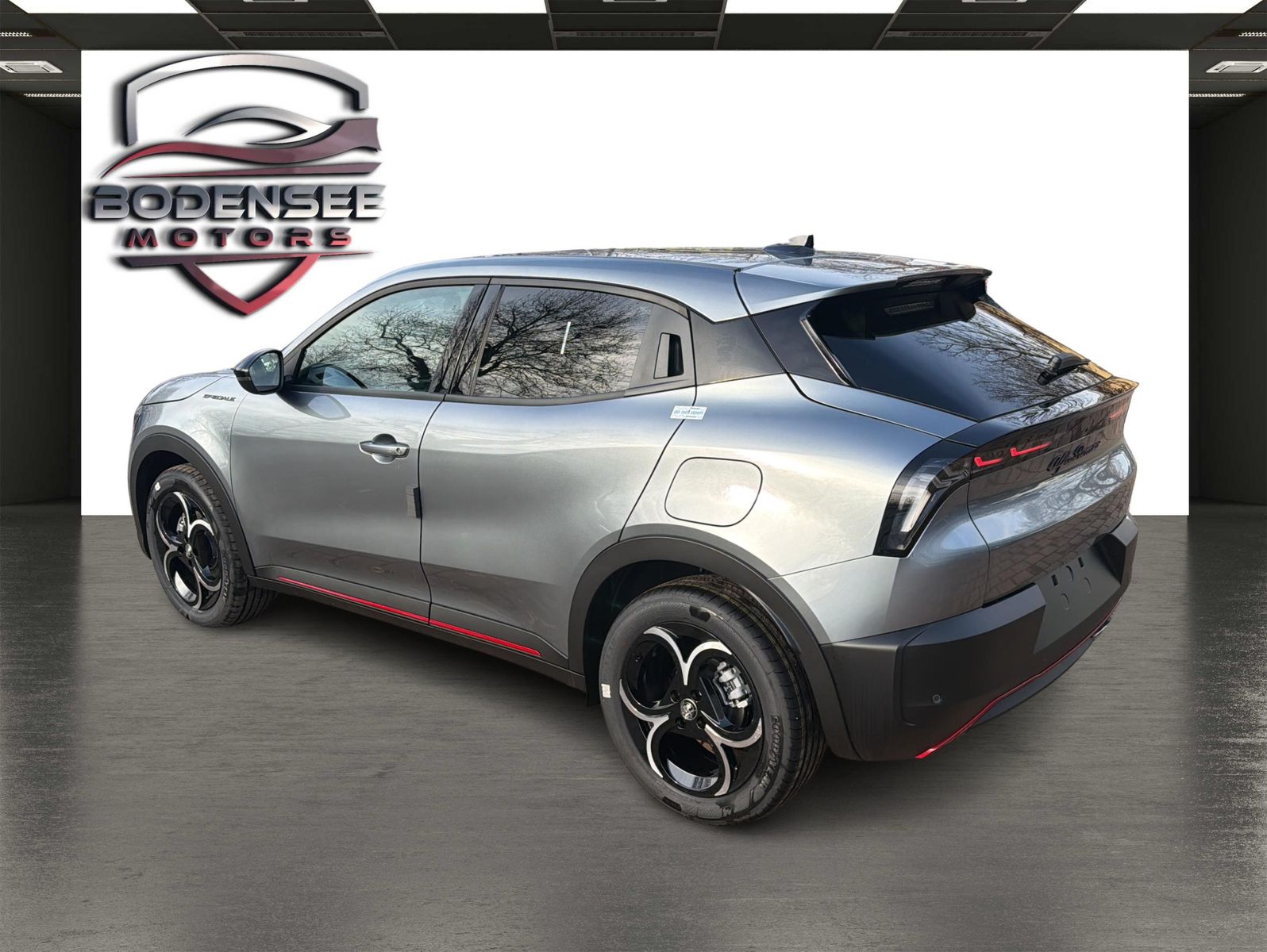 Fahrzeugabbildung Alfa Romeo Junior Ibrida 1.2 VGT 48V-Hybrid 100 kW Speciale