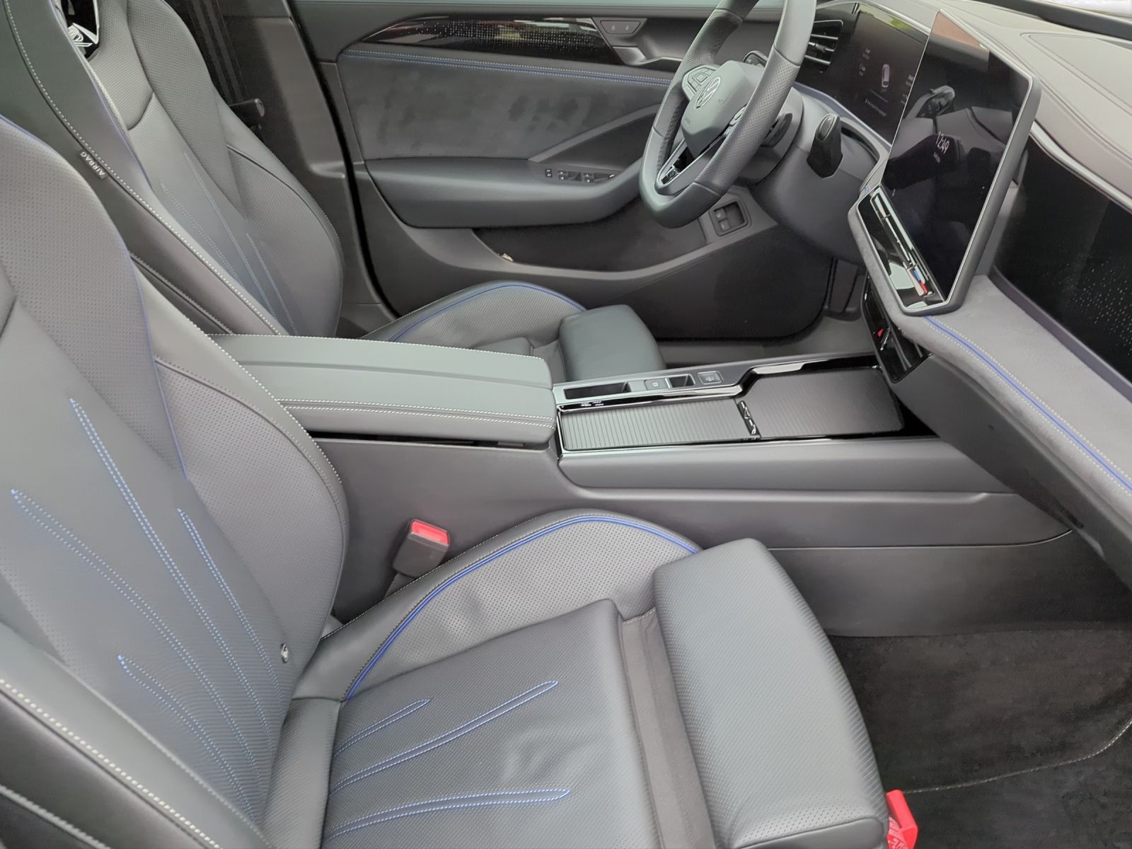 Volkswagen Passat Variant - Bild 11
