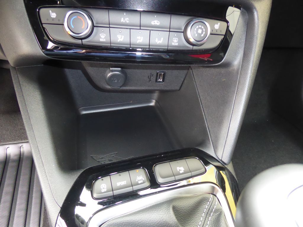 Fahrzeugabbildung Opel Corsa 1.2 Turbo GS-Line+Allwetter+LED+