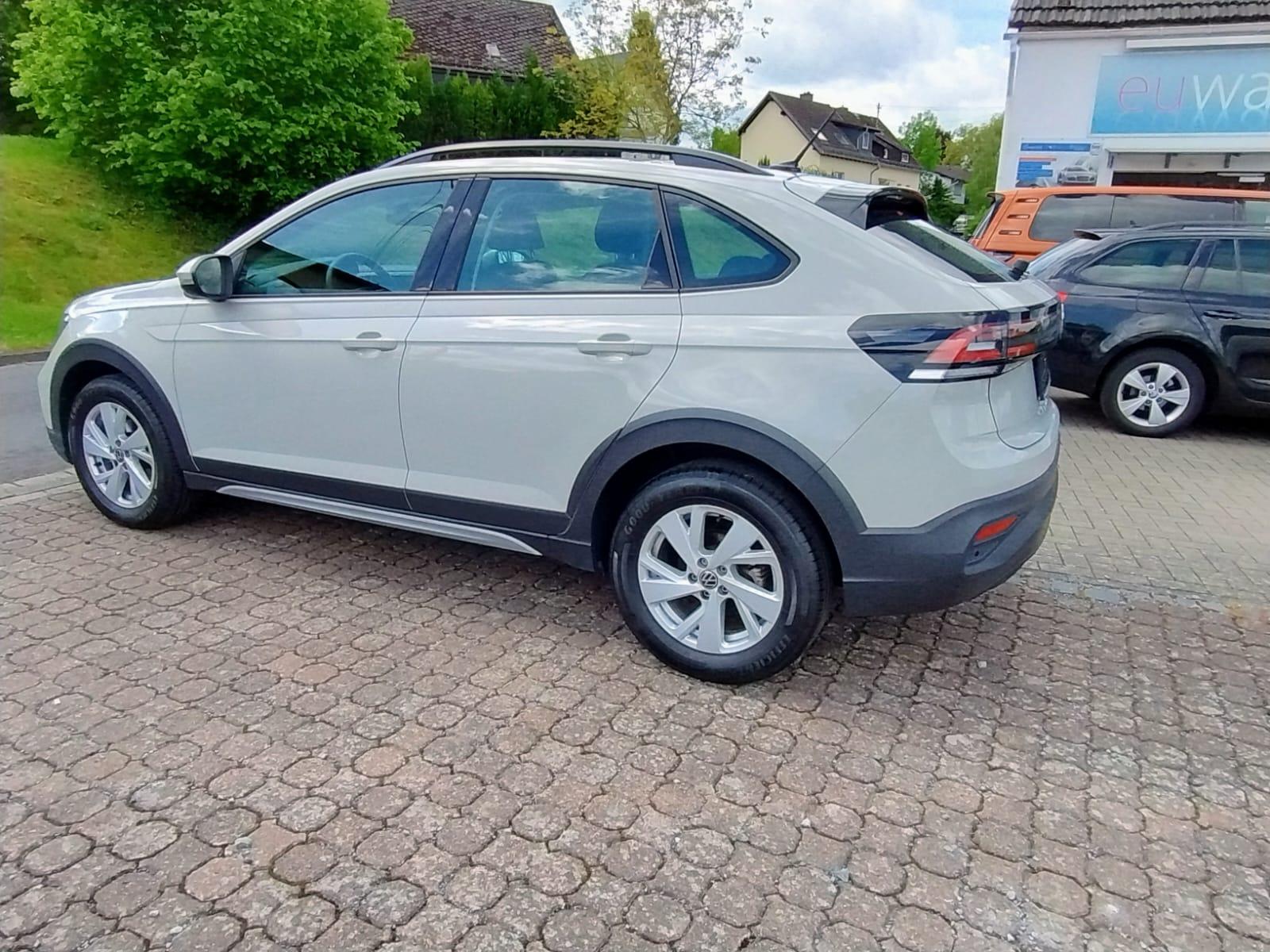 Volkswagen Taigo 1,0 TSI Life PDC/Sitzh./ Carplay/DAB/LED