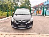 Opel Zafira C Active Start/Stop TÜV -bis 02/2028!!!! - Opel Zafira: Active
