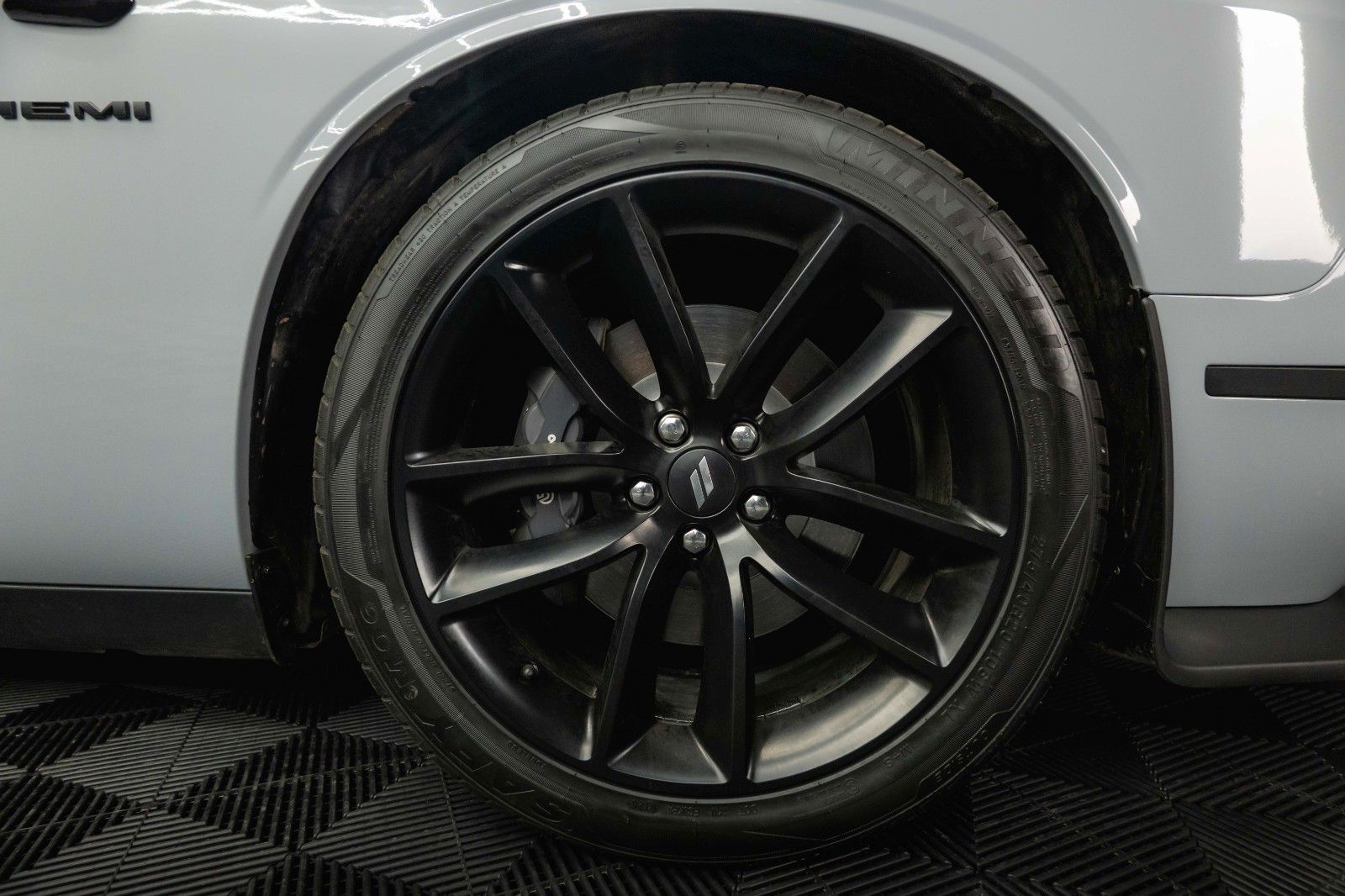 Fahrzeugabbildung Dodge Challenger 5.7 V8 R/T SRT Performance *LED*19%*