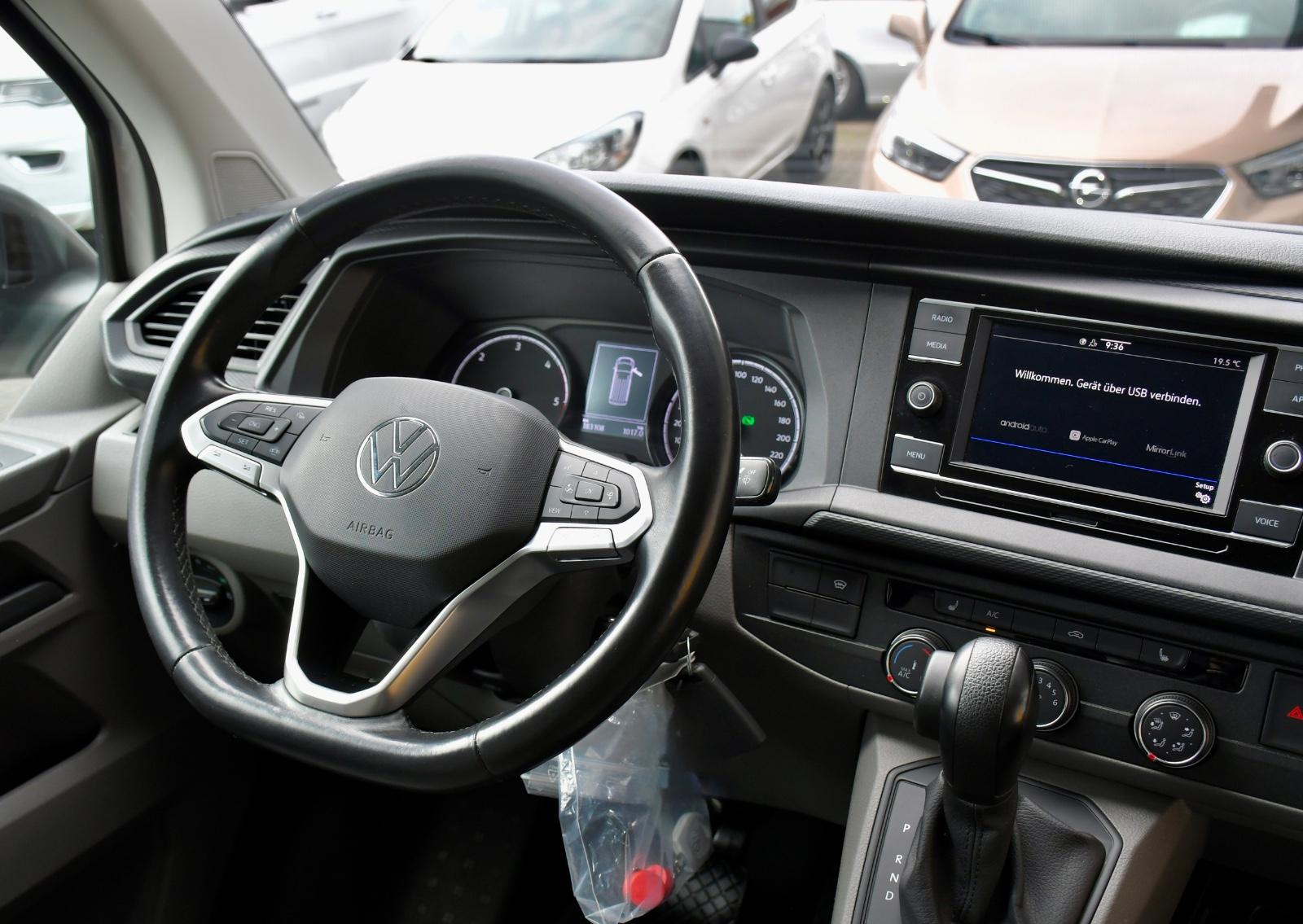 Volkswagen T6.1 Transporter Kasten lang AHK Kamera LED ACC