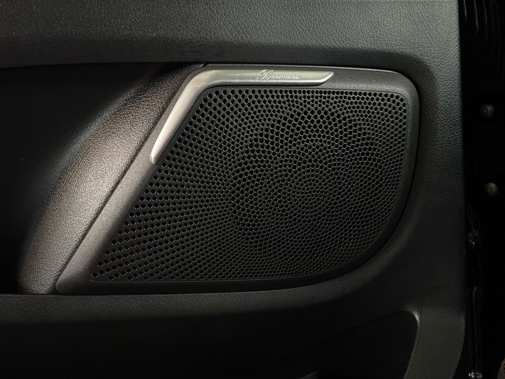 Fahrzeugabbildung Mercedes-Benz V 300 d 4M EXC/L STHZ,360°,Airmatic,Luxuss.,Pano