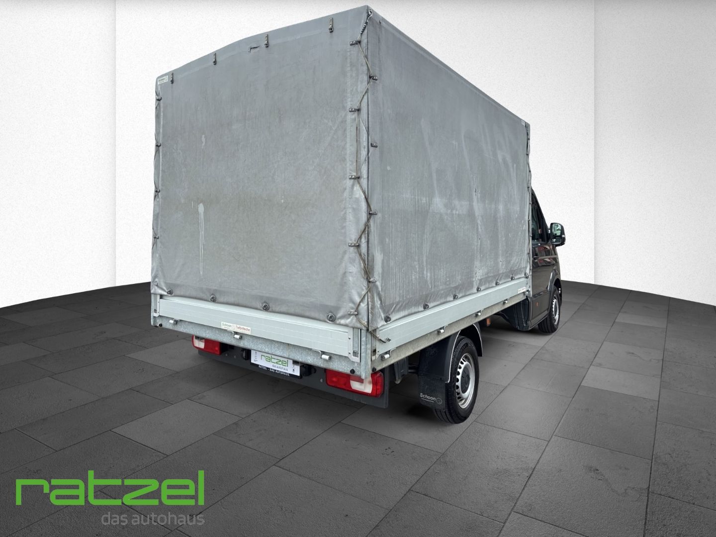 Fahrzeugabbildung Volkswagen Crafter mittellang FWD Pritsche Plane Spriegel S