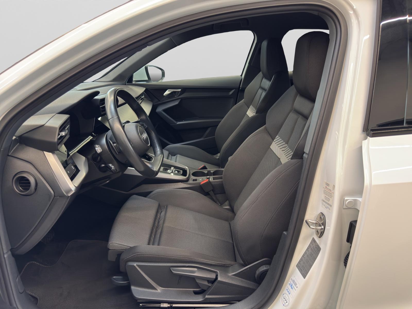 Audi A3 Sportback 40 TDI quattro S line Black Kamera, миниатюра 13