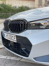 BMW 330e xDrive Touring Automatic -