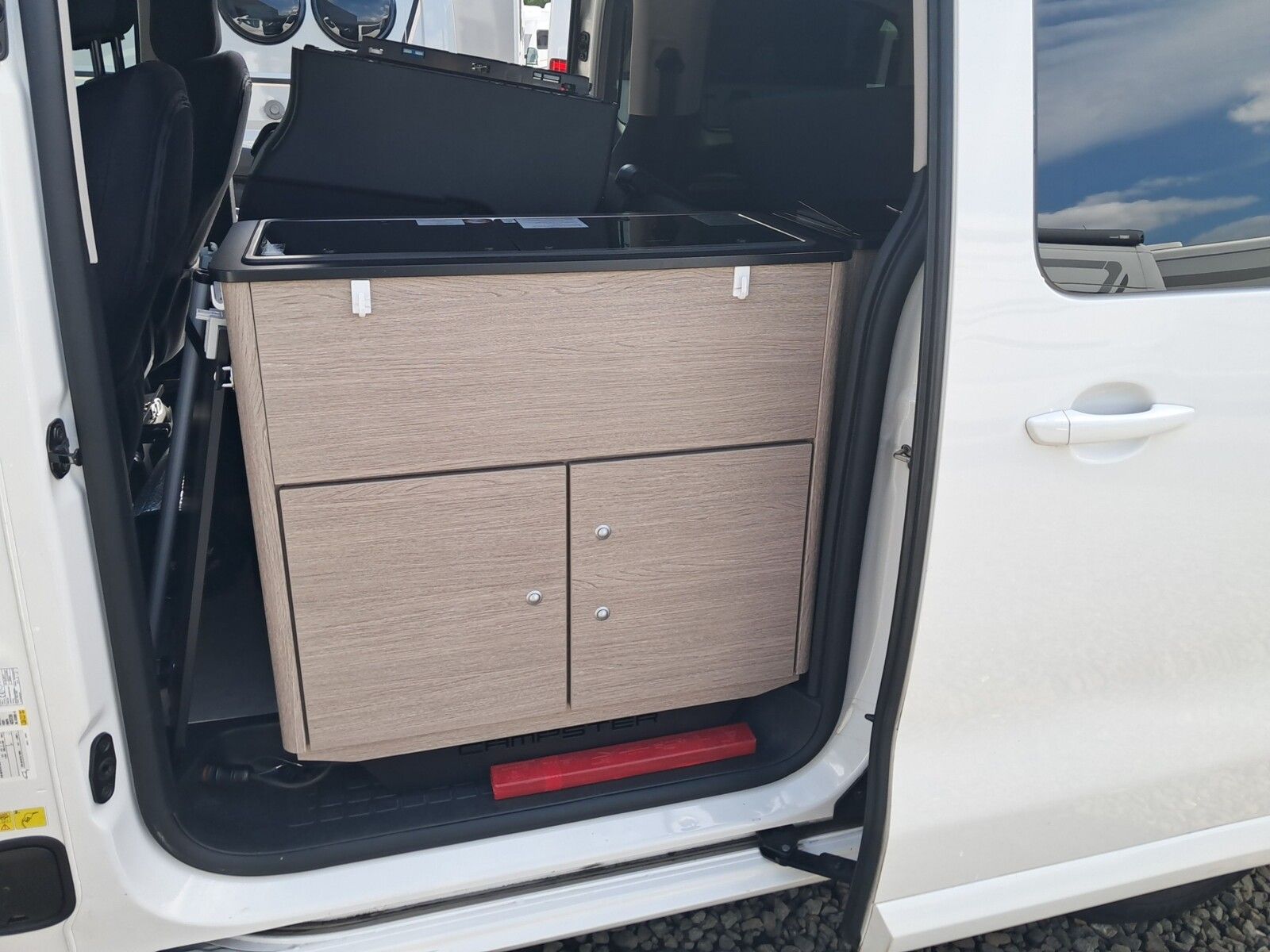 Fahrzeugabbildung Pössl Campster 180 PS Automatik Markise,AHK,Automatik