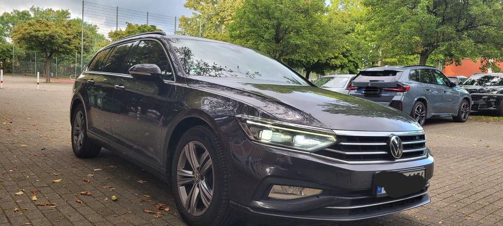 Image of Volkswagen Passat Variant