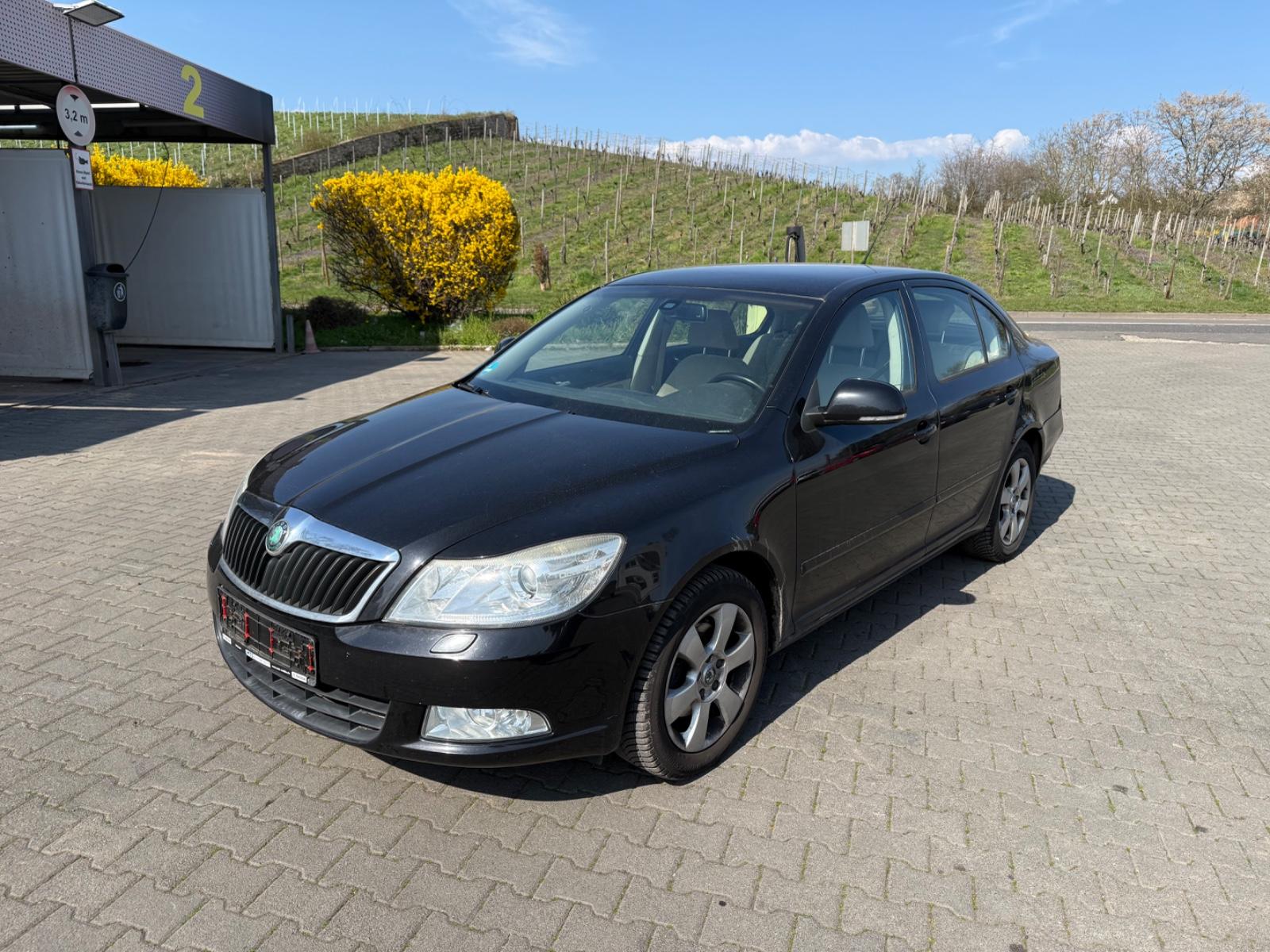 Skoda Octavia 1,8 KLIMATRONIC 2 HAND