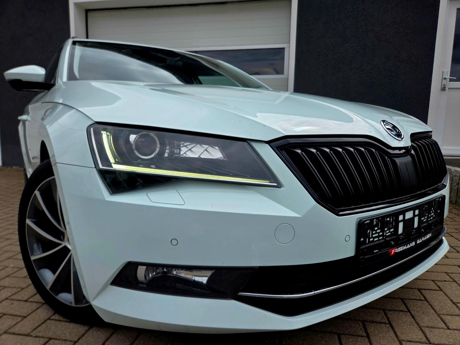Skoda Superb Combi L&K*PANO*AHK*ACC*BIXEN*MEMORY*UVM*