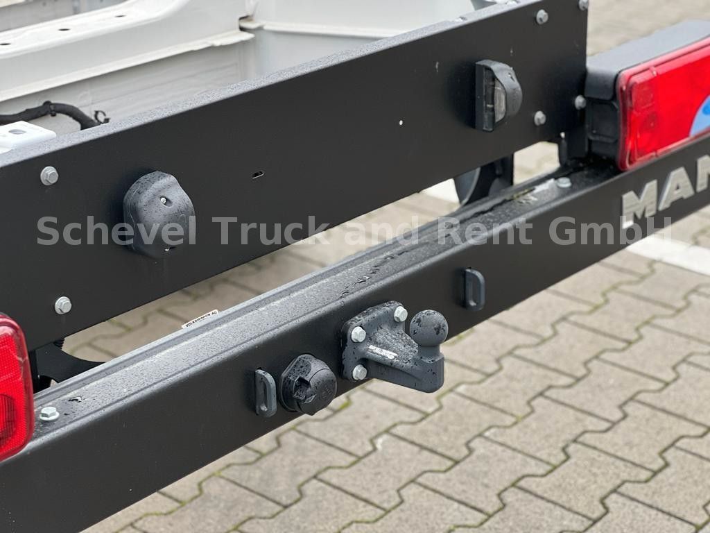 Fahrzeugabbildung MAN TGE 6.160 Automatik Fahrgestell *NEU*
