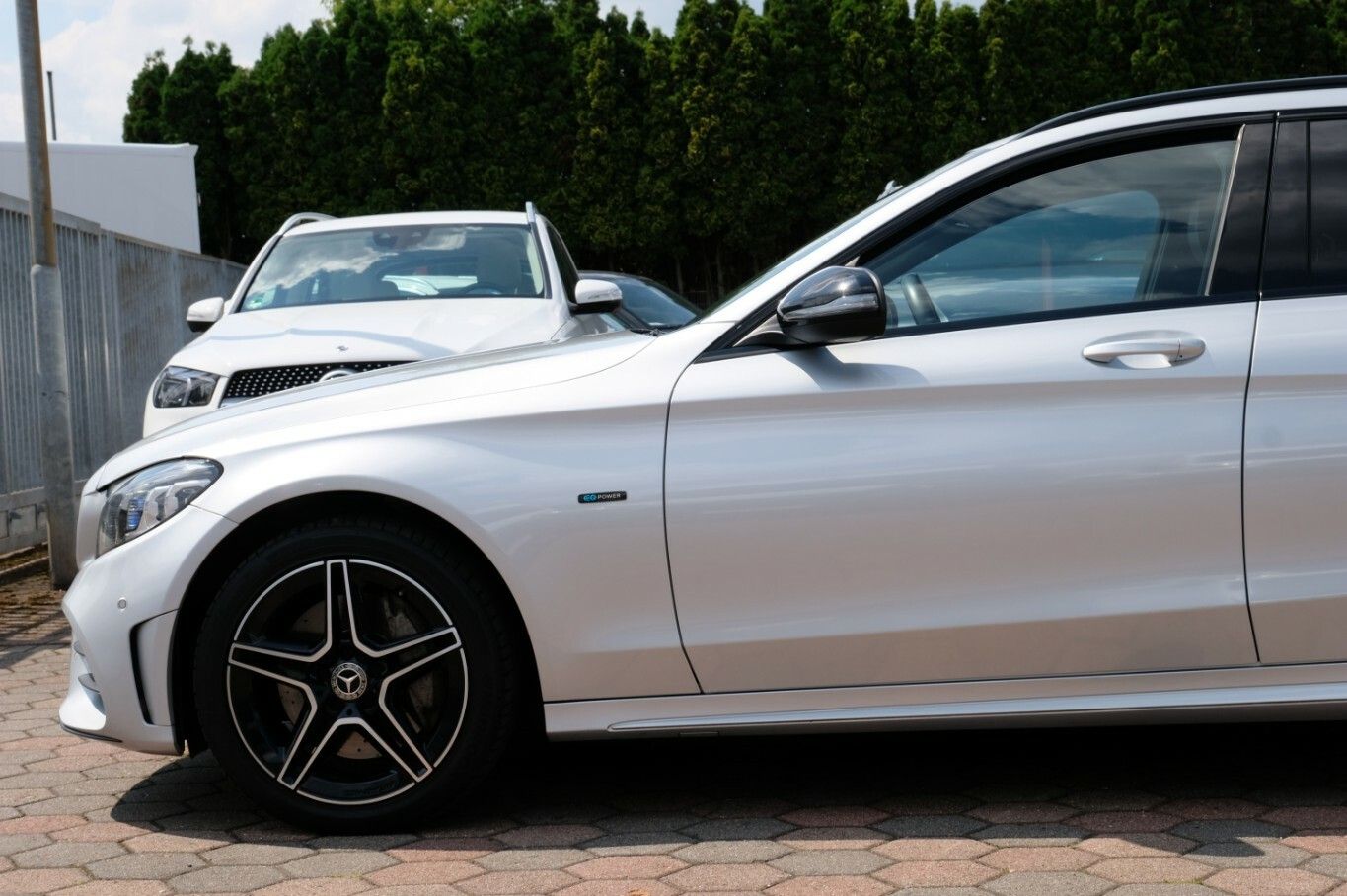 C 300 e T 2xAMG Night Edition Distronic LED AHK