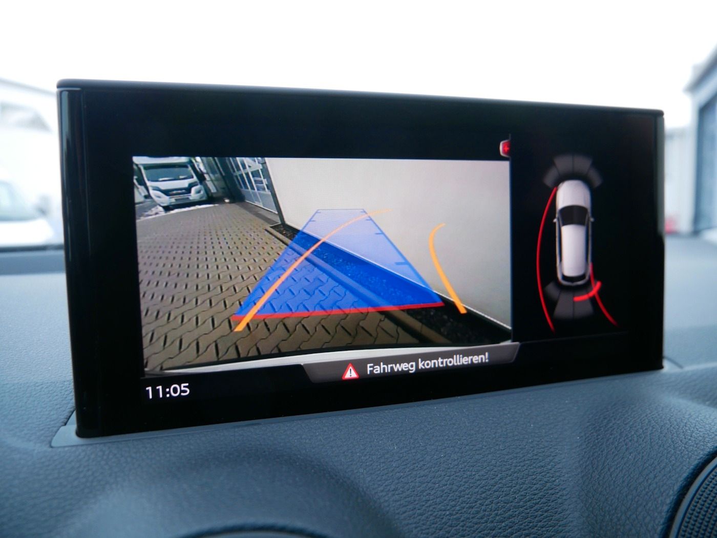 Fahrzeugabbildung Audi Q2 1.5 35 TFSI advanced DSG MATRIX Kamera ACC SH