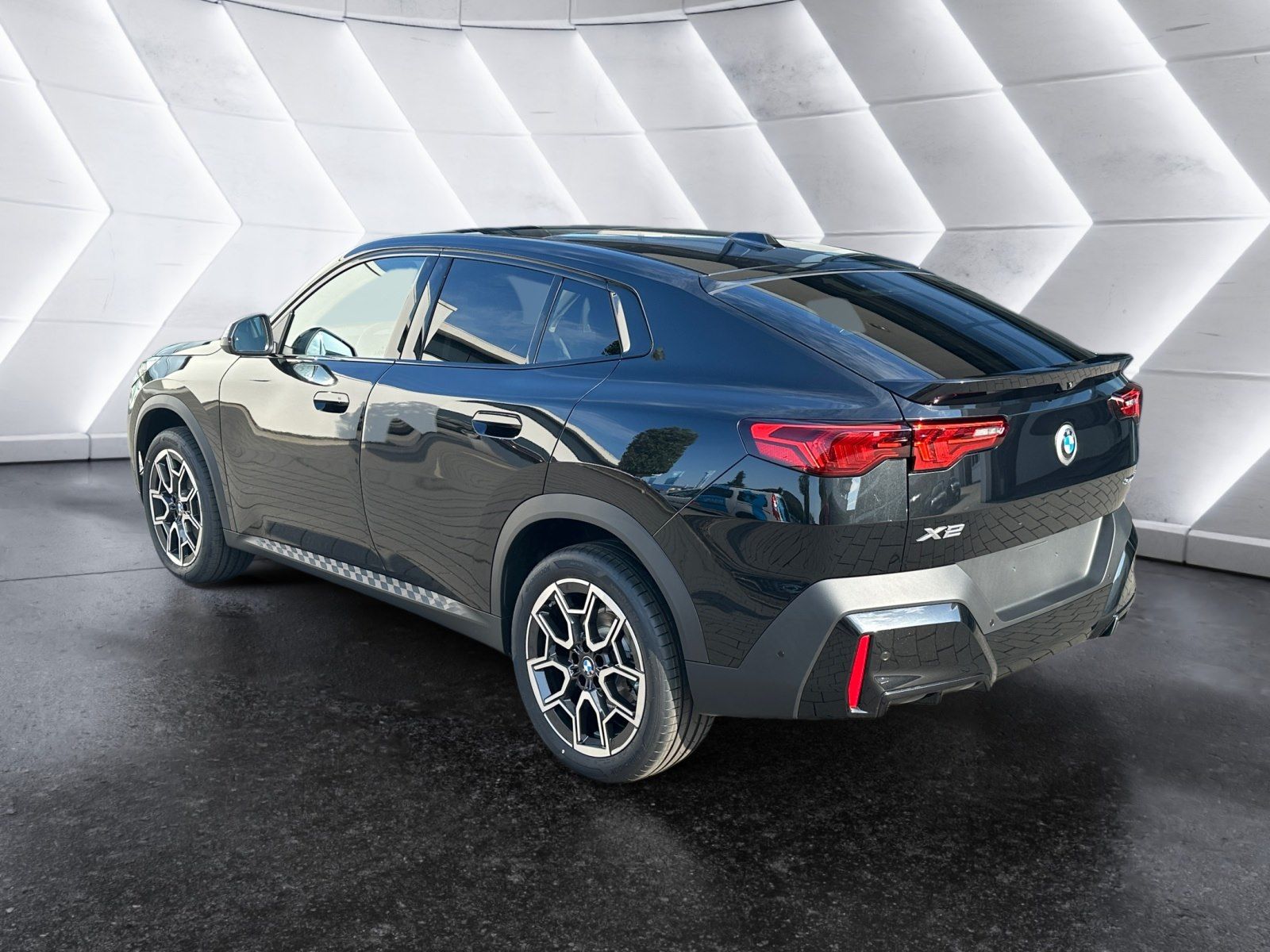 BMW X2 sDrive20i DAB LED Pano.Dach Komfortzg. Shz foto 3