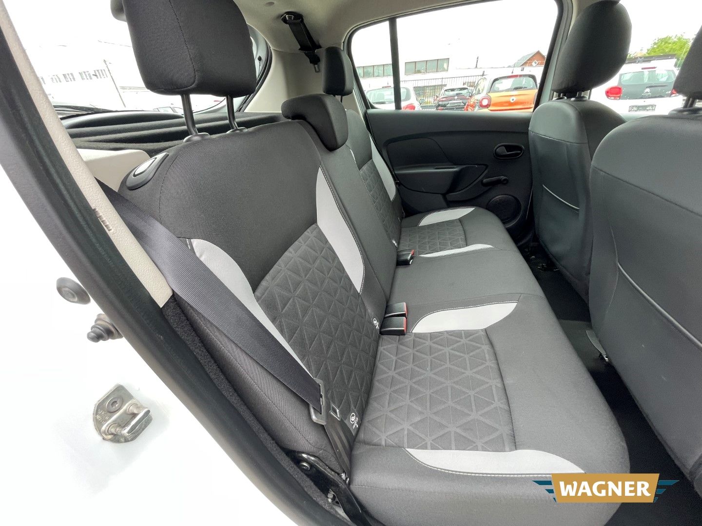 Fahrzeugabbildung Dacia Sandero II Stepway Ambiance 0.9 TCe 90 eco