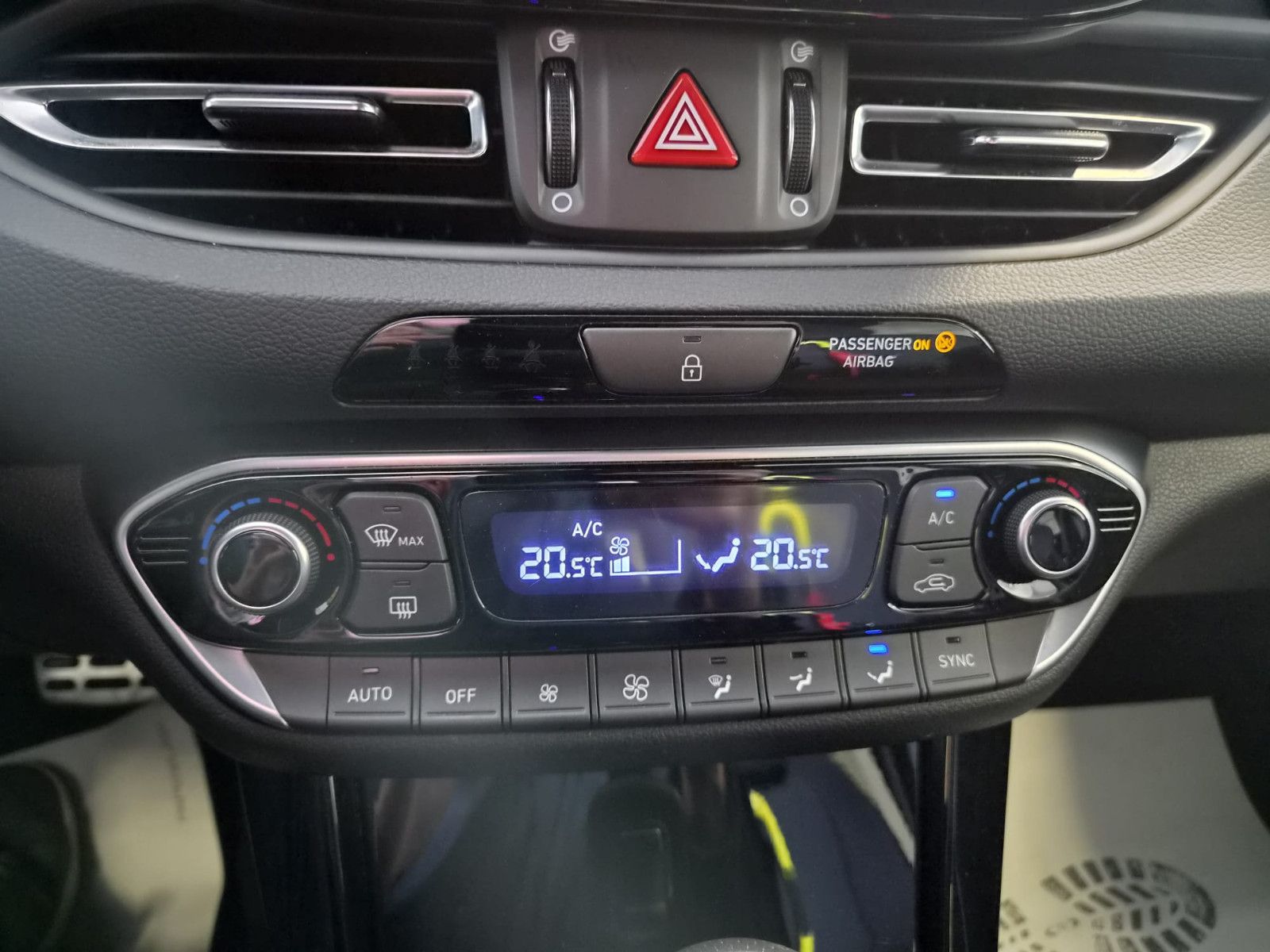 Fahrzeugabbildung Hyundai i30 N Line Mild-Hybrid / LED / PANO