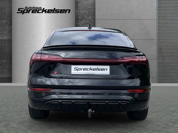Audi Q8 e-tron - 4
