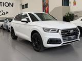 Audi Q5 35 TDI quattro S tronic Business Sport - Audi Q5 mit Diesel-Antrieb: Kombi