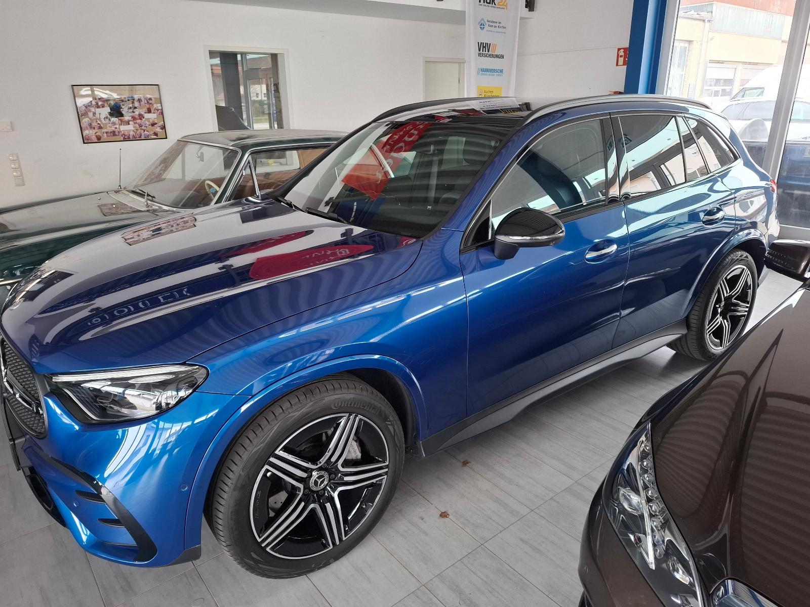 Mercedes-Benz GLC 220 d AMG Digital Light Keyless Nappaleder