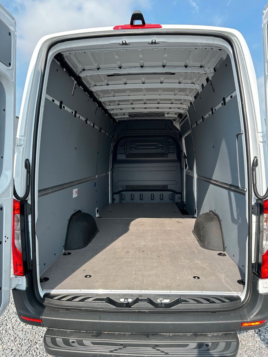 Fahrzeugabbildung Mercedes-Benz Sprinter III  317 CDI Maxi Kamera  MBUX