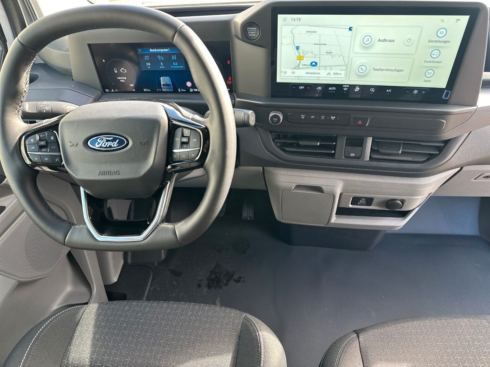 Fahrzeugabbildung Ford Transit Custom Kasten PHEV Trend, TECHNOLOGIEPAK