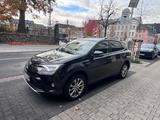 Toyota RAV 4 Automatik Hybrid TÜV Neu Top ... - Toyota RAV 4 von privat