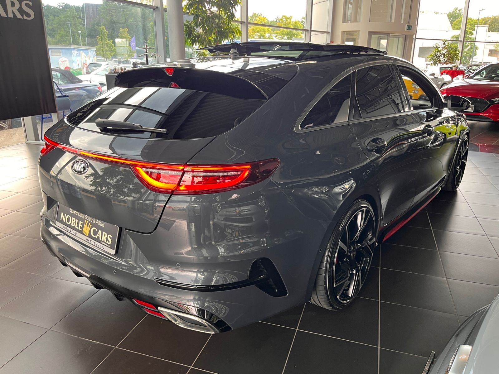 Fahrzeugabbildung Kia ProCeed GT PANO LED NAVI RFK ALU