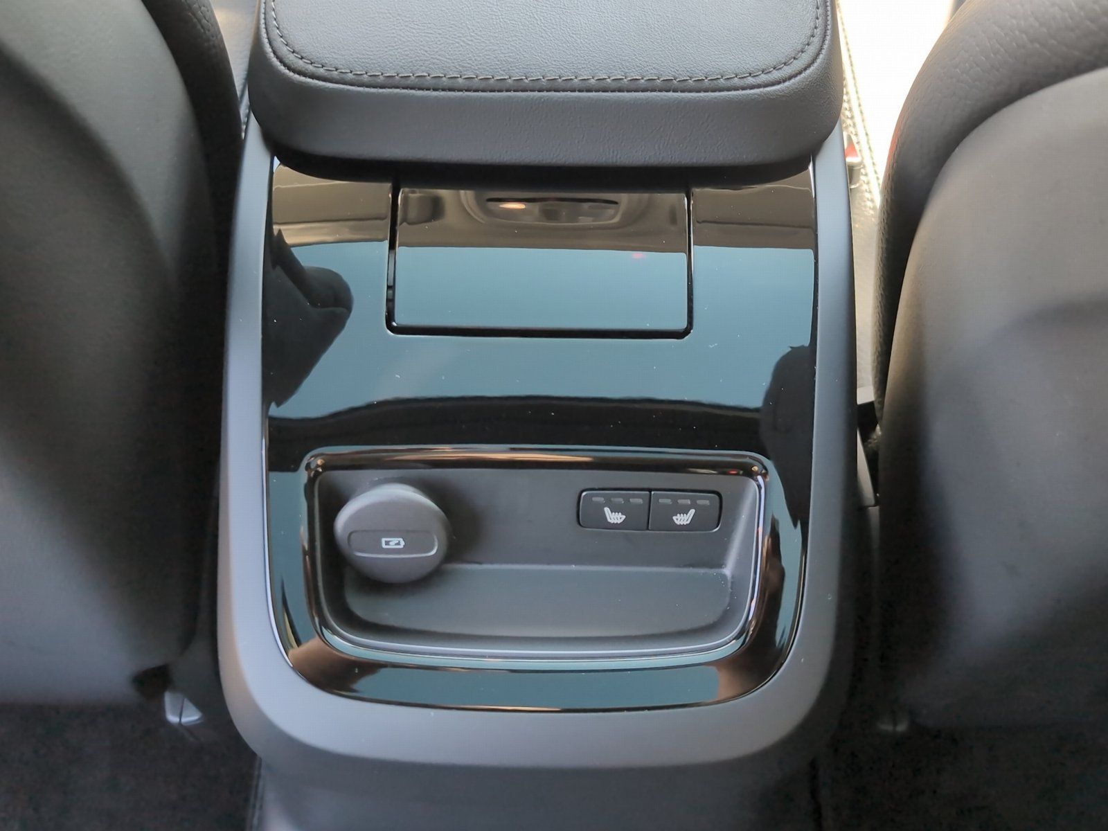 Volvo V90+T8+AWD+Plus+Dark+Head-Up+PanoSHD+360°Kamera+ foto 8