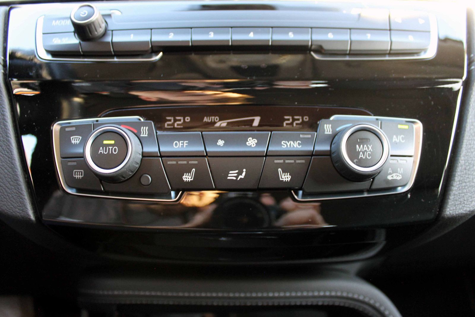 Fahrzeugabbildung BMW X2 xDrive 25d Advantage ACC KAM SHZ LHZ HUD NAV