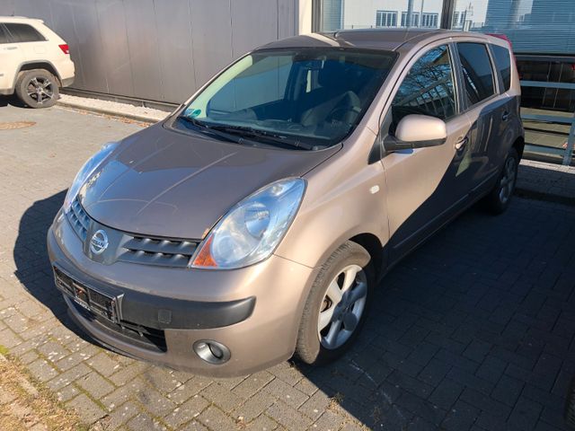 Nissan Note Acenta Seitenschaden Beifahrerseite