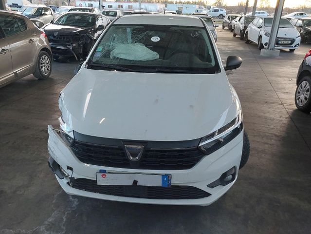 Dacia SANDERO III 1.0 GPL 100