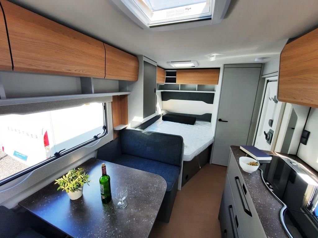 Fahrzeugabbildung Bürstner B66 480 TK Verfüg./Sparen Sie 3.630,- €