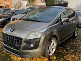 Peugeot 3008 Platinum 155 THP, Vollleder, Panorama-Dach - Peugeot 3008 in Kassel