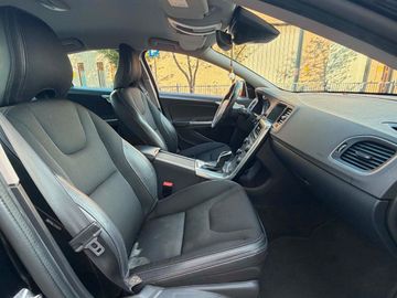 Volvo S60 - 9