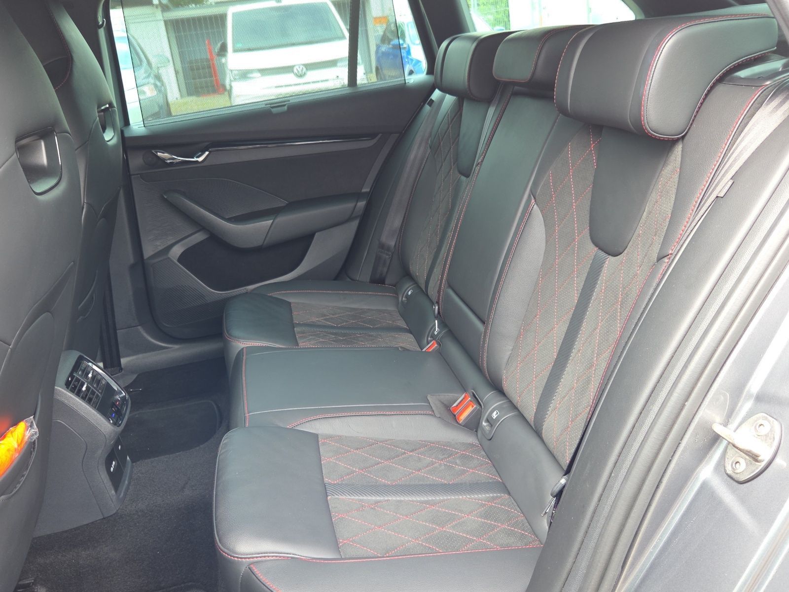 Skoda Octavia - Bild 17