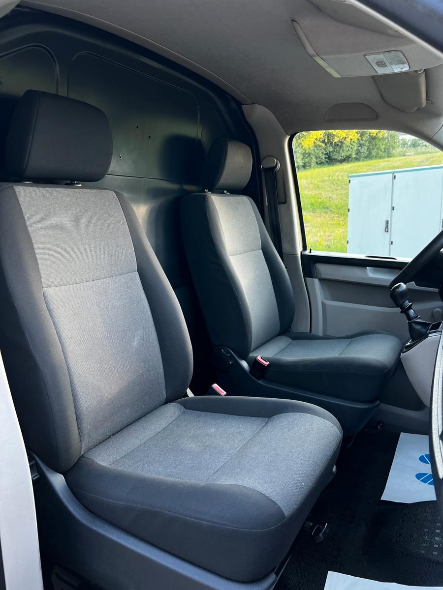 Volkswagen T6 Transporter 2.0TDI 1.HAND TÜV NEU