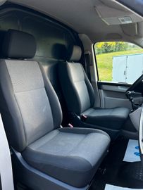 Volkswagen T6 Transporter - 8
