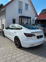 Tesla Model Y Performance - Allradantrieb mit Dual... - Tesla Model Y Gebrauchtwagen
