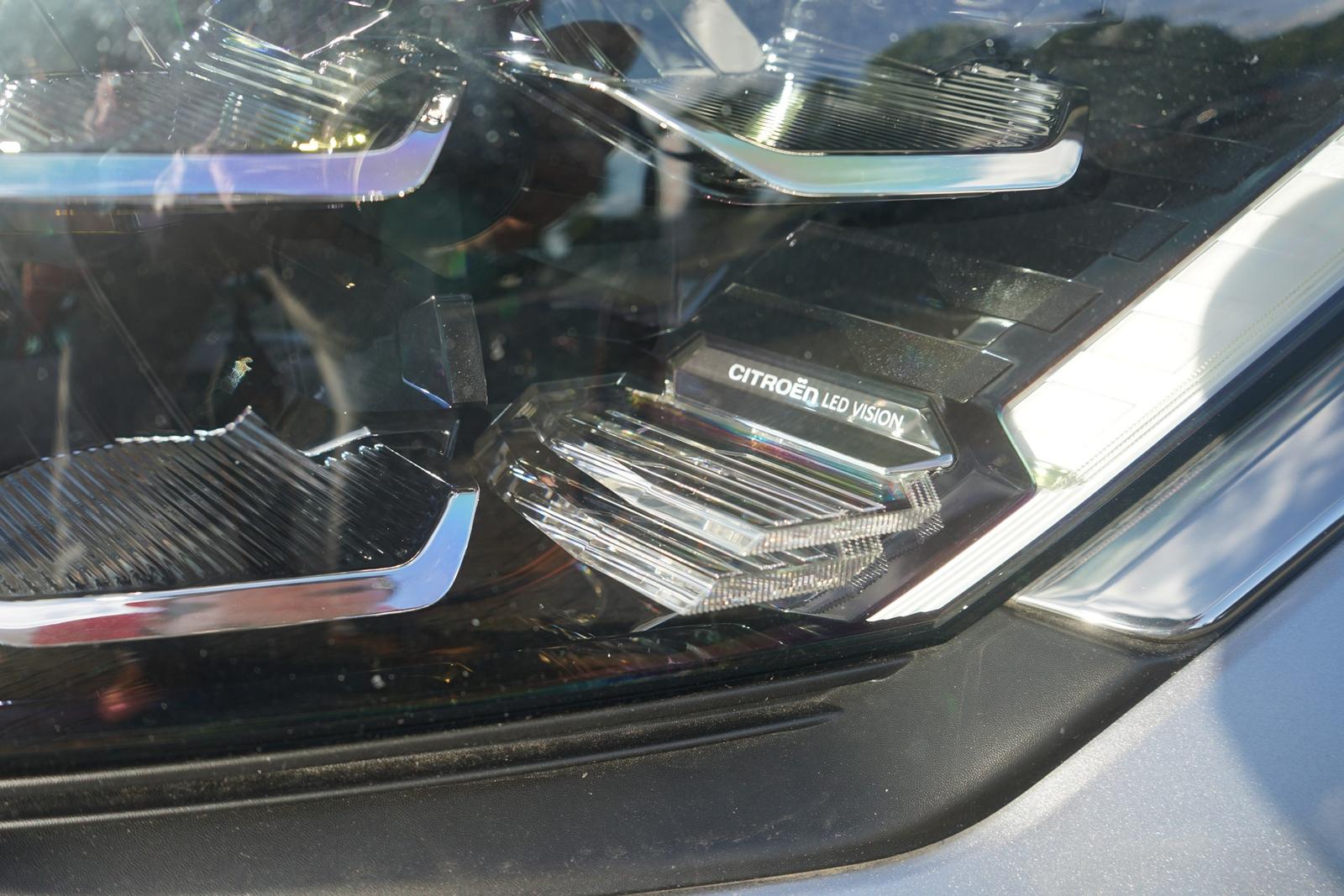 Citroën C4 1.2 12V e-THP Max Aut. LED Navi ACC Kamera