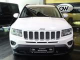 Jeep Compass 2.4 Limited 4x4 Autom.Leder SHZ Kamera - weiße Jeep Compass