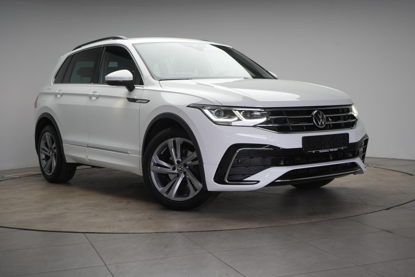Volkswagen Tiguan 2.0 TDI DSG R Line ACC/Virtual/Lane/AHK/