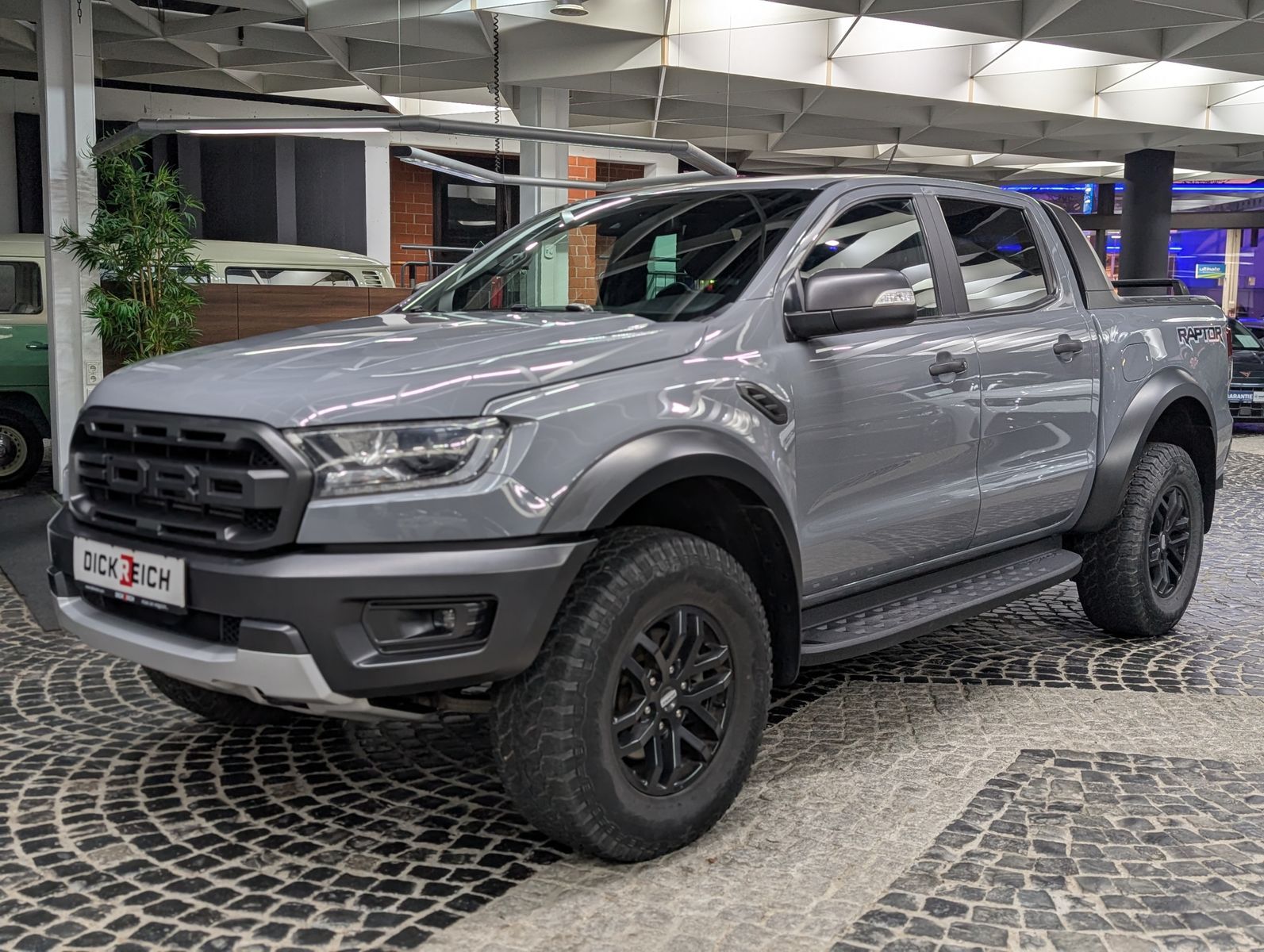 Fahrzeugabbildung Ford Ranger Raptor DoKa 4x4 Performance ROLLO LED AHK