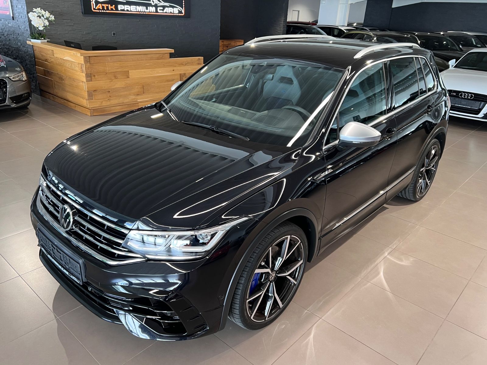 Volkswagen Tiguan 2.0TSI DSG 4MOTION R AHK SCHALEN 4xKAMERA foto 16