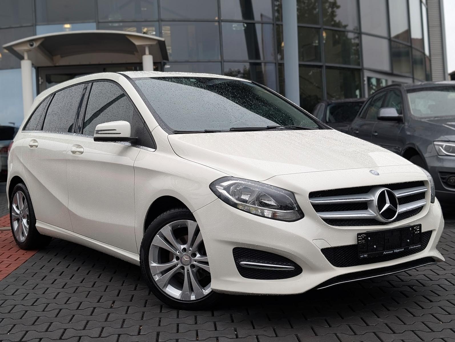 Mercedes-Benz B180d Automatik Teilleder Kamera Navi Sport