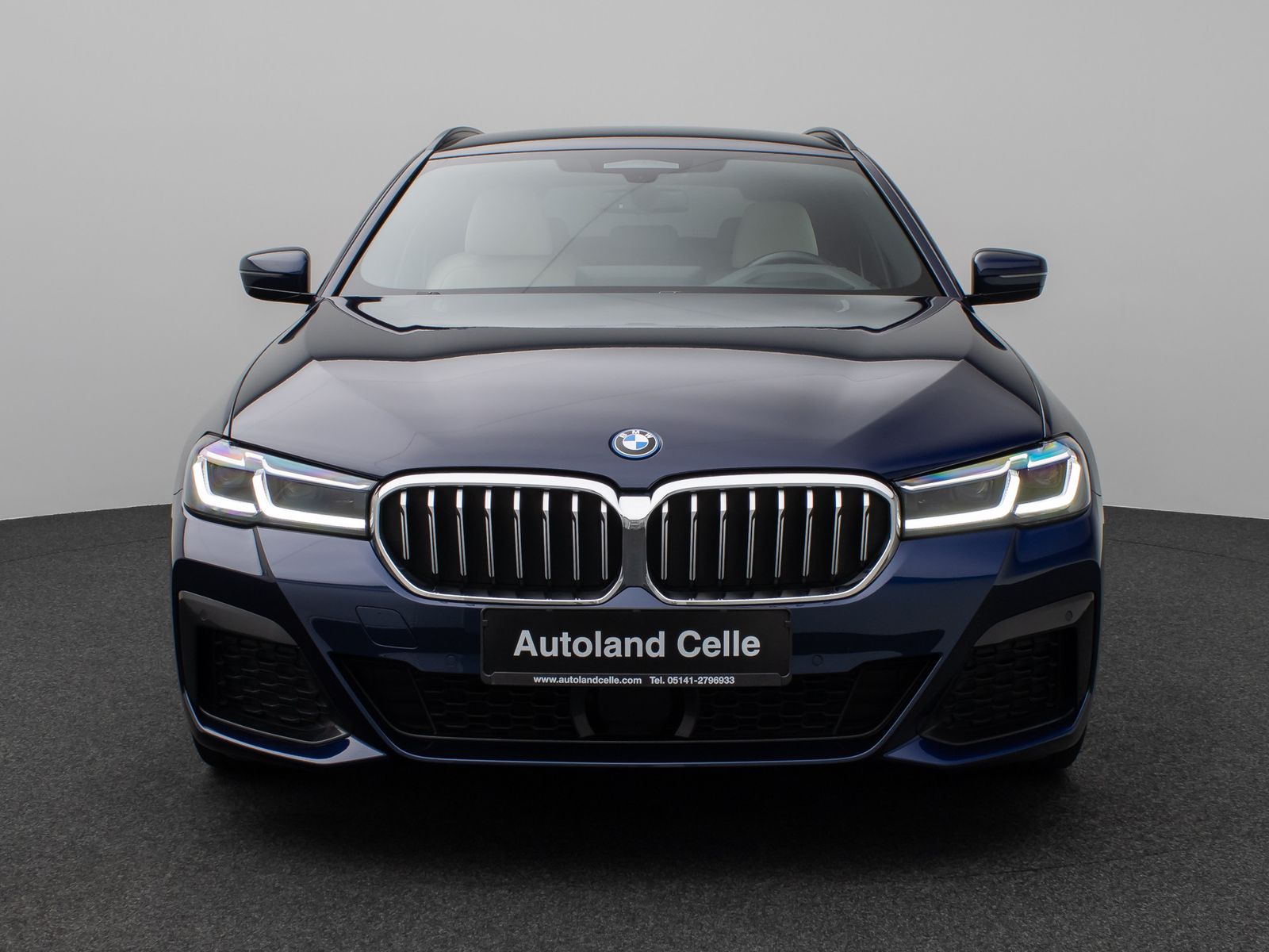 Fahrzeugabbildung BMW 530e xD M Sport Massage Laser HUD DAB Individual