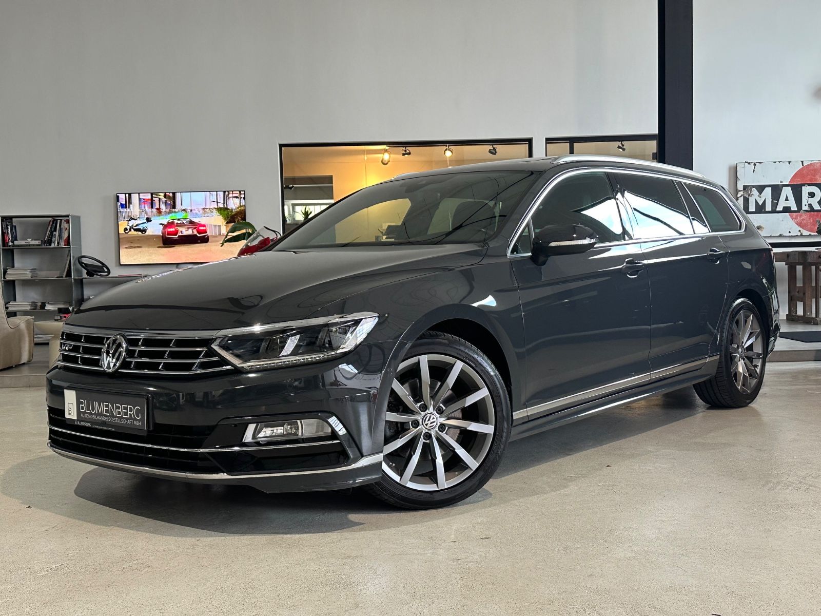 VW Passat Variant 2.0 TDI Highline*R-Line,Pano,ACC*