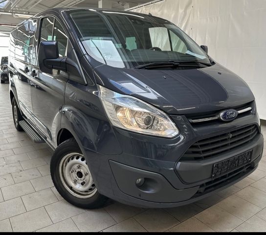 Ford Tourneo Custom 2.2TDCI TITANIUM*LEDER*8 SITZE*