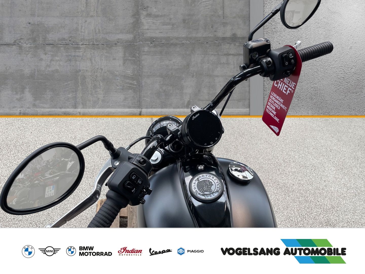 Fahrzeugabbildung Indian Chief Bobber Dark Horse, TFT-Display, Keyless-Ri