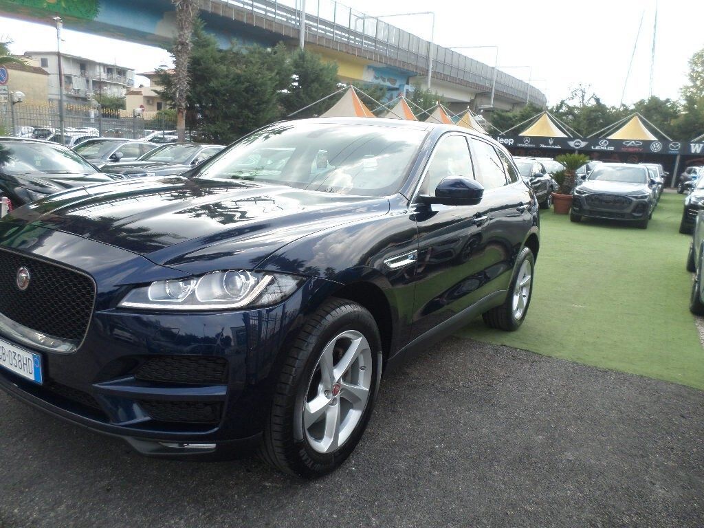 Jaguar F-Pace 2.0 D 180 CV AWD aut. Prestige imagem 2